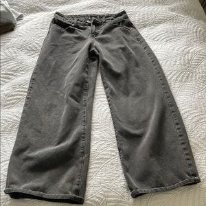 LIKE NEW EDIKTED black low rise baggy jeans. Size XS